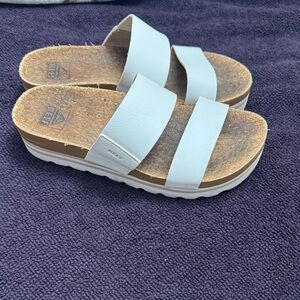 Reef Women's White and Tan Slide Sandals